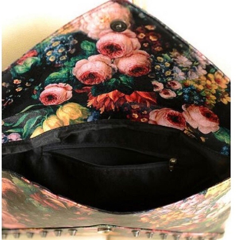 🆕 AMSTERDAM Studded Floral Clutch - Picture 6 of 6